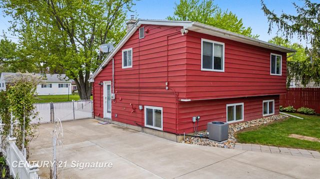 328 Oak Street, Mt Morris, MI 48458