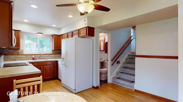 328 Oak Street, Mt Morris, MI 48458