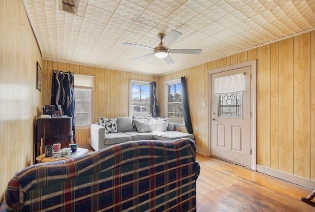 1706 Baxter Ave, Longview, TX 75602