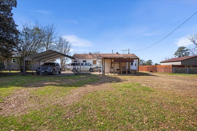 1706 Baxter Ave, Longview, TX 75602
