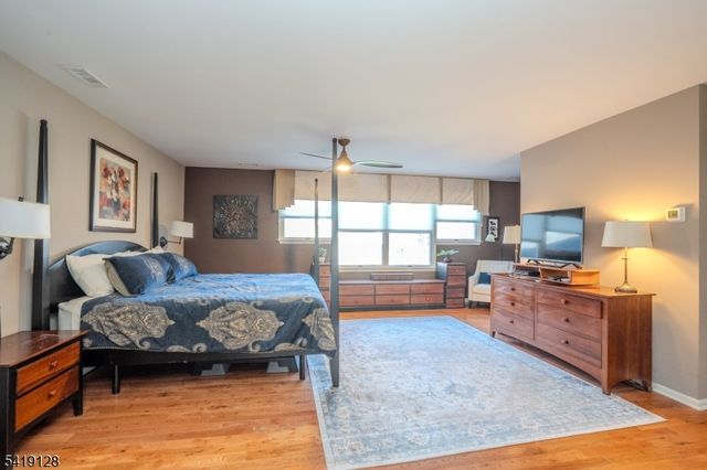 82 Millers Grove Rd, Montgomery Twp., NJ 08502