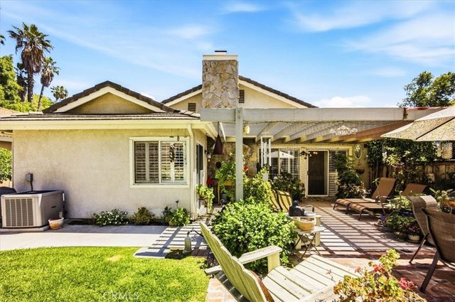 6735 Foxhall Court, Riverside, CA 92506