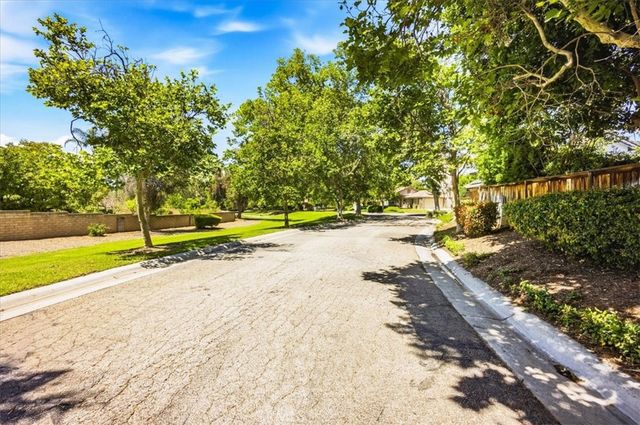 6735 Foxhall Court, Riverside, CA 92506