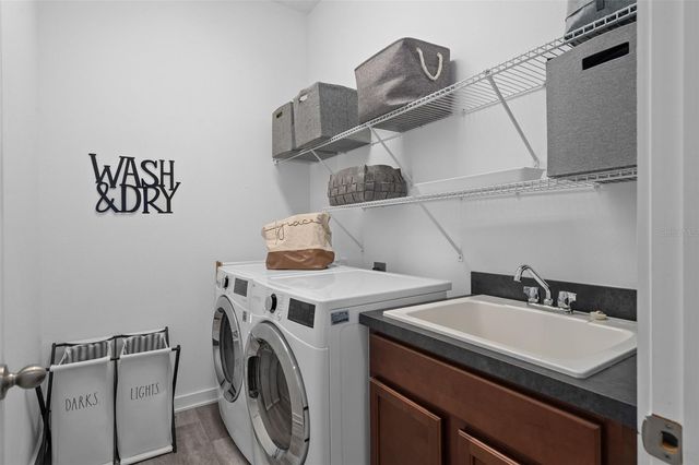 8820 SPERRY STREET, Orlando, FL 32827