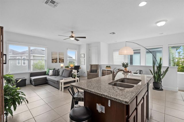 8820 SPERRY STREET, Orlando, FL 32827