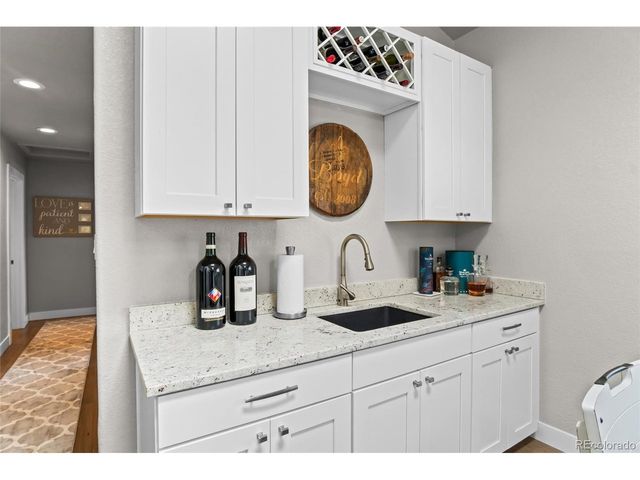 21375 E Nichols Pl, Aurora, CO 80016
