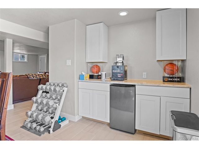 21375 E Nichols Pl, Aurora, CO 80016