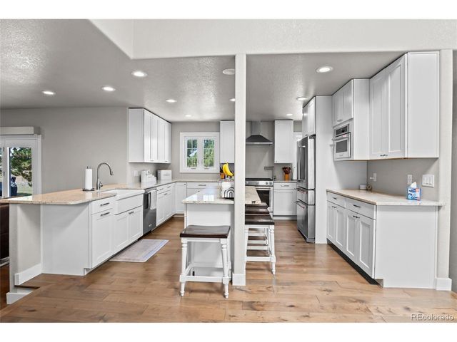 21375 E Nichols Pl, Aurora, CO 80016