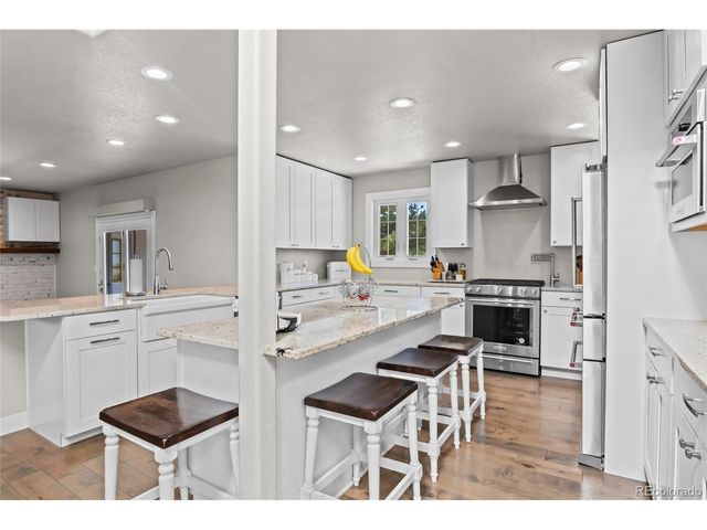 21375 E Nichols Pl, Aurora, CO 80016