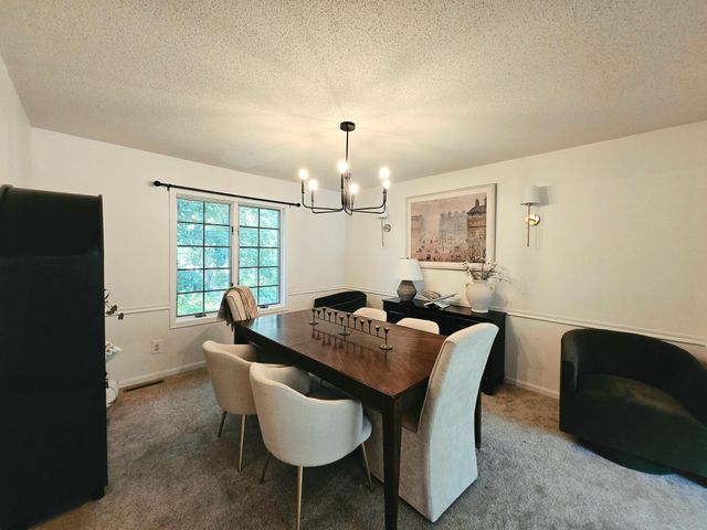 815 23rd Street SW, Rochester, MN 55902