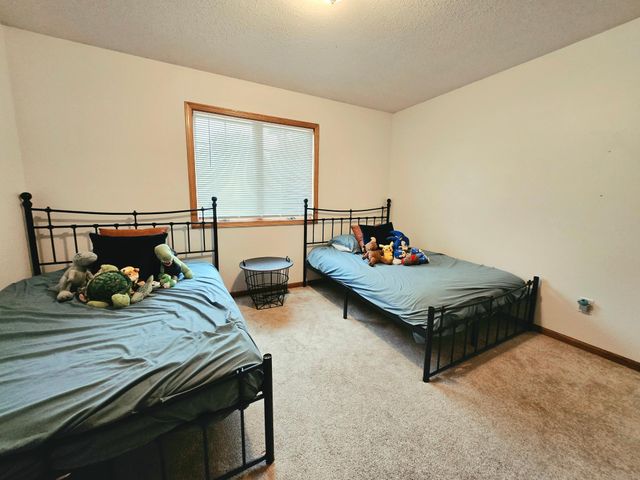 815 23rd Street SW, Rochester, MN 55902