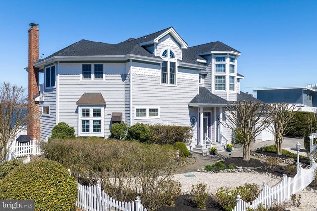 50 W HOLLY DR, Long Beach Township, NJ 08008