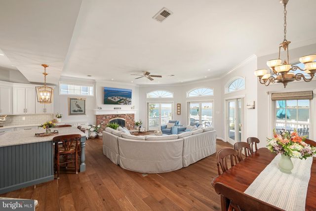 50 W HOLLY DR, Long Beach Township, NJ 08008