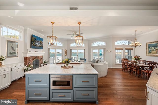 50 W HOLLY DR, Long Beach Township, NJ 08008