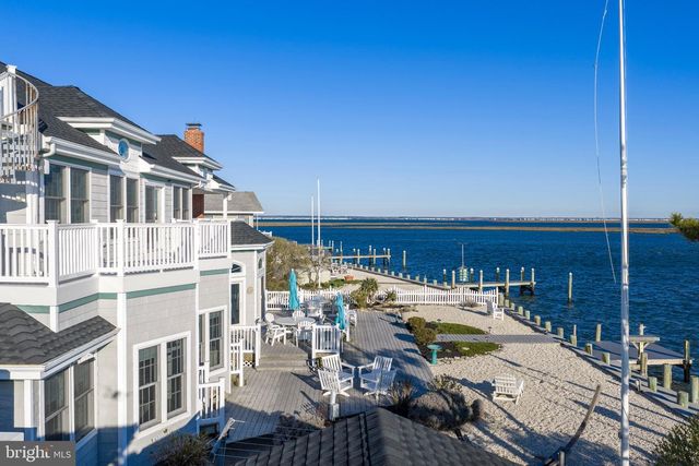 50 W HOLLY DR, Long Beach Township, NJ 08008