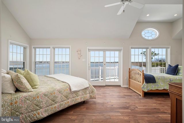 50 W HOLLY DR, Long Beach Township, NJ 08008