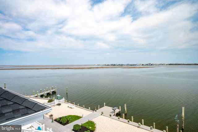 50 W HOLLY DR, Long Beach Township, NJ 08008