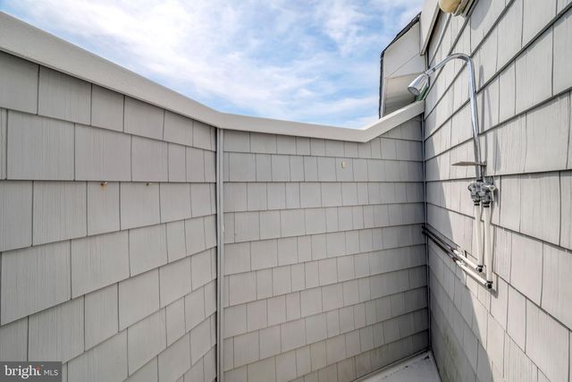 50 W HOLLY DR, Long Beach Township, NJ 08008