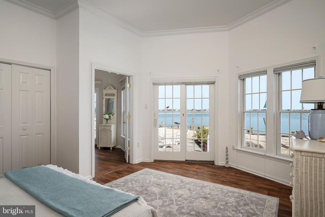 50 W HOLLY DR, Long Beach Township, NJ 08008