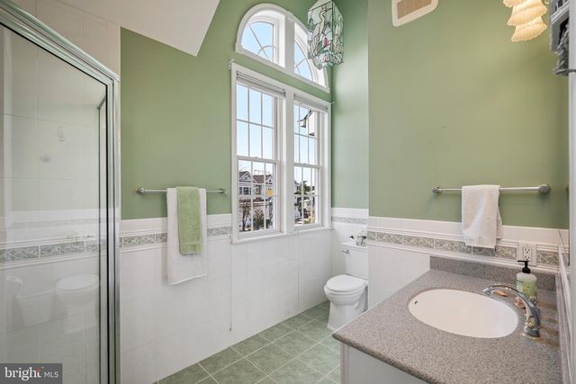 50 W HOLLY DR, Long Beach Township, NJ 08008