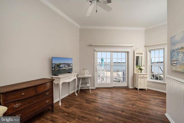 50 W HOLLY DR, Long Beach Township, NJ 08008