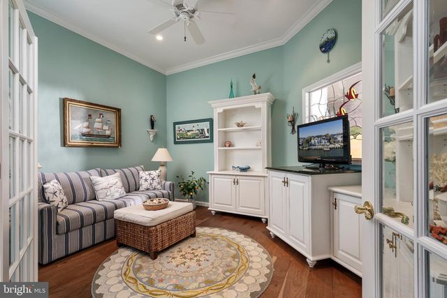 50 W HOLLY DR, Long Beach Township, NJ 08008