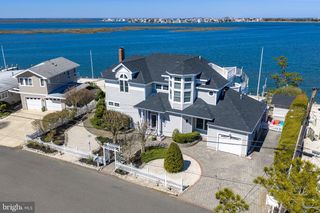50 W HOLLY DR, Long Beach Township, NJ 08008