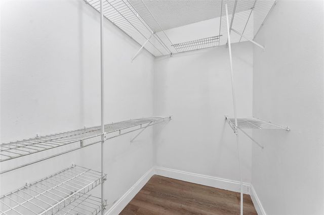 1052 Hythe 1052, Boca Raton, FL 33434