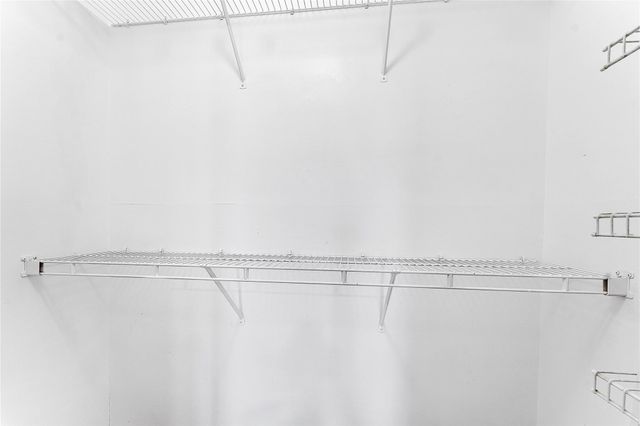 1052 Hythe 1052, Boca Raton, FL 33434