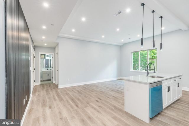 631 N PRESTON ST, Philadelphia, PA 19104