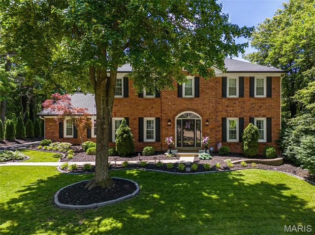 14604 Chermoore Drive, Chesterfield, MO 63017