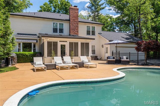 14604 Chermoore Drive, Chesterfield, MO 63017