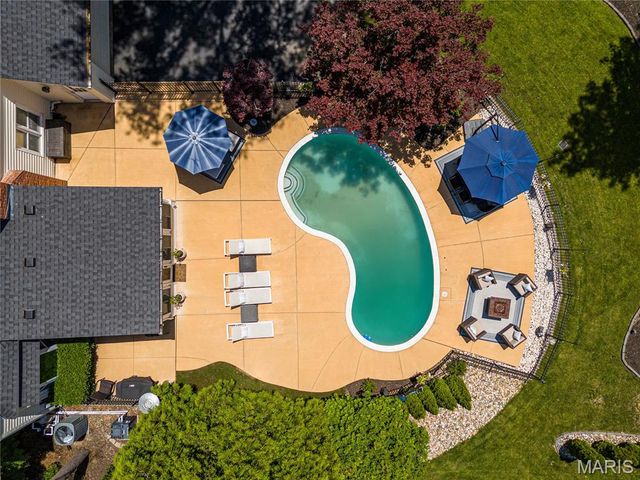 14604 Chermoore Drive, Chesterfield, MO 63017