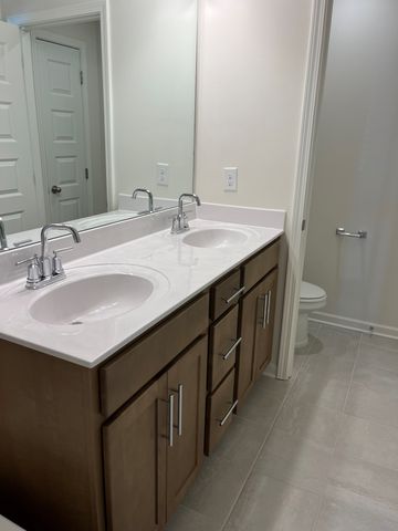 5220 Gladecress Ln, Hermitage, TN 37076