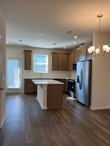 5220 Gladecress Ln, Hermitage, TN 37076