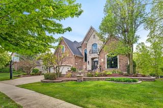 3711 Timber Creek Lane, Naperville, IL 60565