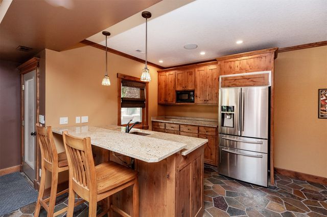 27740 Timber Road, Kelley, IA 50134