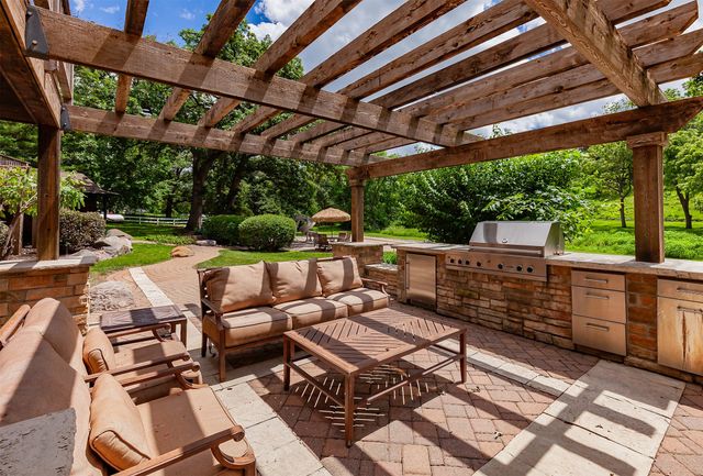 27740 Timber Road, Kelley, IA 50134