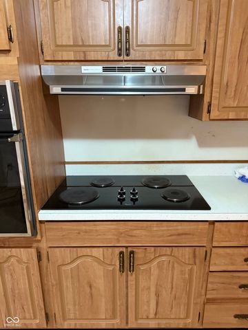 7525 Ruskin Place, Indianapolis, IN 46226