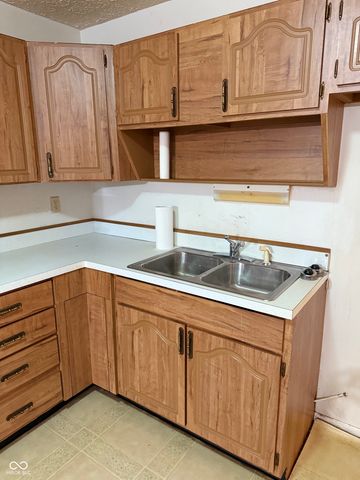 7525 Ruskin Place, Indianapolis, IN 46226