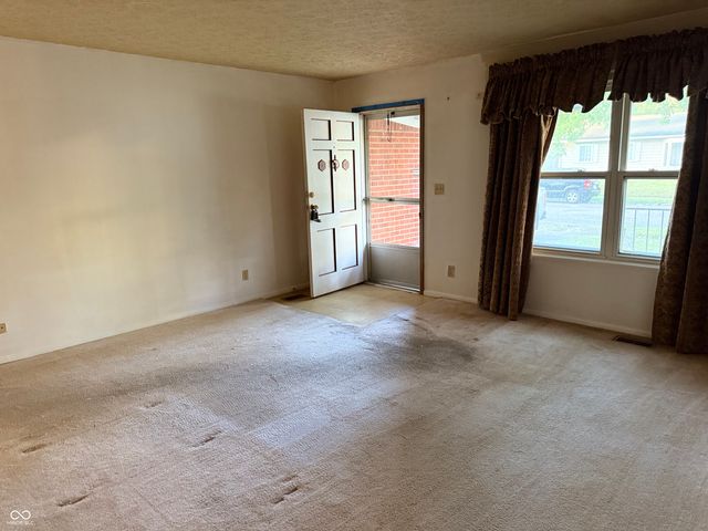 7525 Ruskin Place, Indianapolis, IN 46226