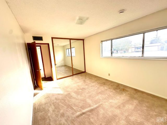 725 Salem Street, Delano, CA 93215