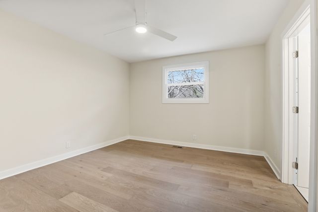 445 Rembrandt Dr, Old Hickory, TN 37138