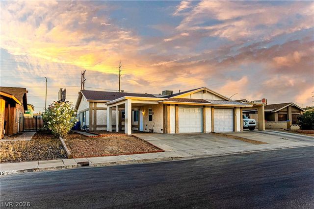 4711 Via Torino, Las Vegas, NV 89103