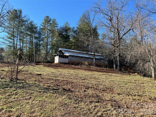 2448 Christopher Road, Morganton, NC 28655