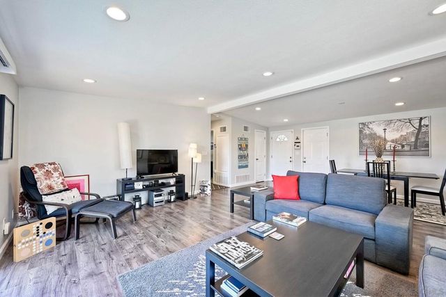 1122 Iris Ave, Imperial Beach, CA 91932