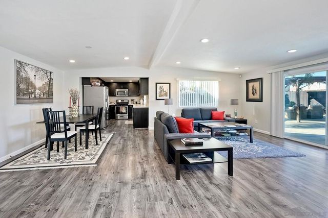 1122 Iris Ave, Imperial Beach, CA 91932