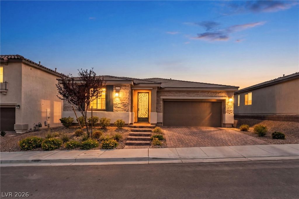 10765 Princeton Bluff Lane, Las Vegas, NV 89129 — photo 3
