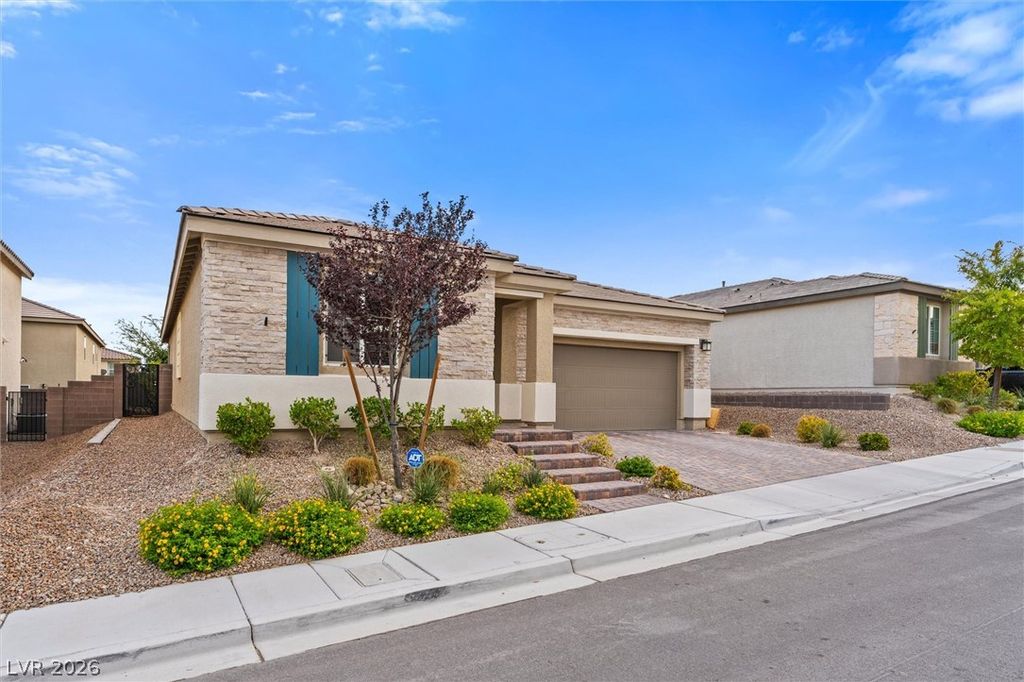 10765 Princeton Bluff Lane, Las Vegas, NV 89129 — photo 4
