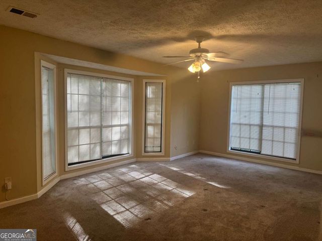 9734 Dixon Industrial Boulevard, Jonesboro, GA 30236